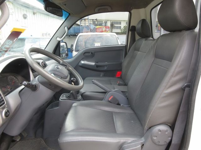 2018年 卡旺 尾門 車美好開 可全貸 歡迎賞車!!  第5張相片