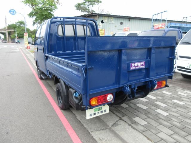 2022年 波特雙廂 僅跑2萬多 雙折尾門 車美好開 可全貸 歡迎賞車!  第4張相片
