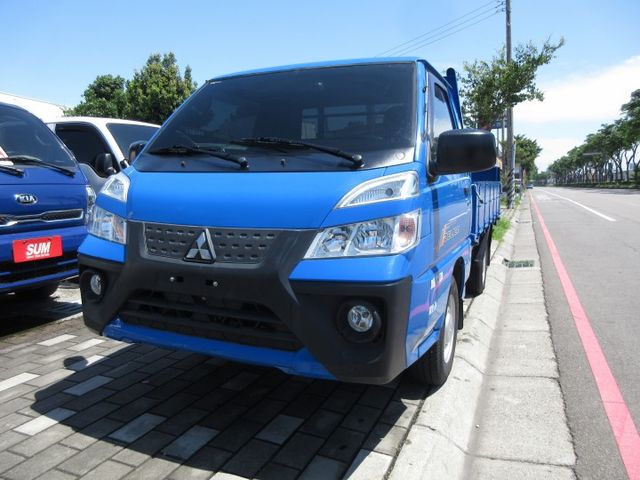 2022年 得利卡 *自排 尾門 僅跑3萬多  第1張相片