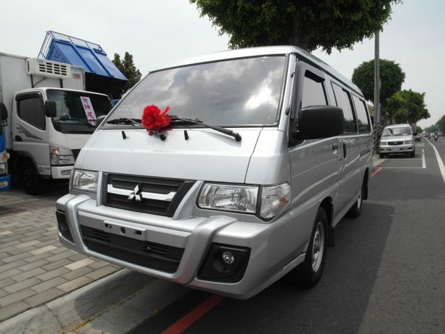 2016年 得利卡 里程保證8萬多 車美好開 可全貸 歡迎賞車!!  第1張相片