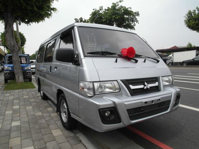 2016年 得利卡 里程保證8萬多 車美好開 可全貸 歡迎賞車!!  第3張相片