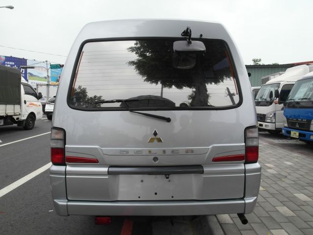 2016年 得利卡 里程保證8萬多 車美好開 可全貸 歡迎賞車!!  第5張相片