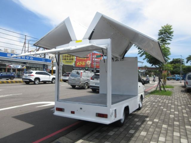 2019年得利卡歐翼  第2張相片