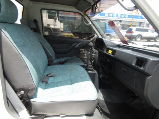 2019年得利卡歐翼  第6張相片