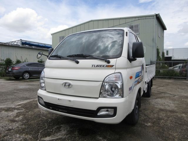 2020年波特 自排 僅跑7萬多 車美好開 可全貸 歡迎賞車!!  第1張相片