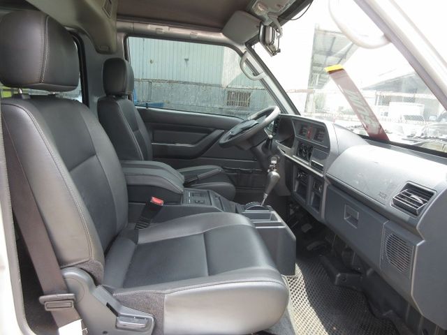 2022年得利卡 自排  第6張相片