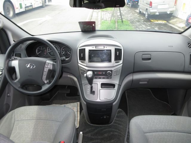 2021年史塔瑞獅 僅跑8萬多 車美好開 可全貸 歡迎賞車!!  第9張相片