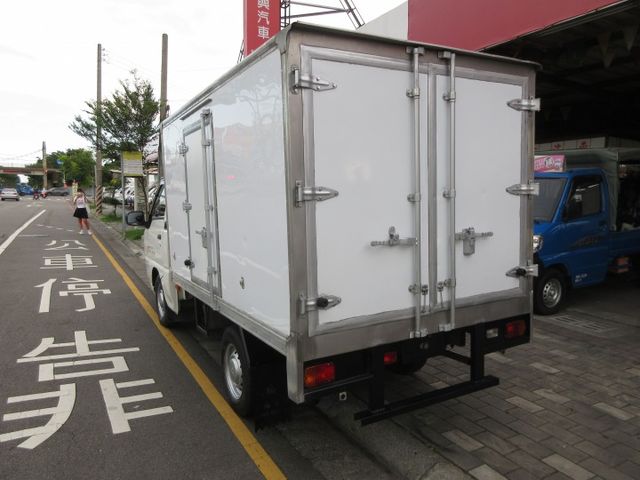 2021年得利卡自排 冷凍車美好開 可全貸 歡迎賞車!!  第4張相片