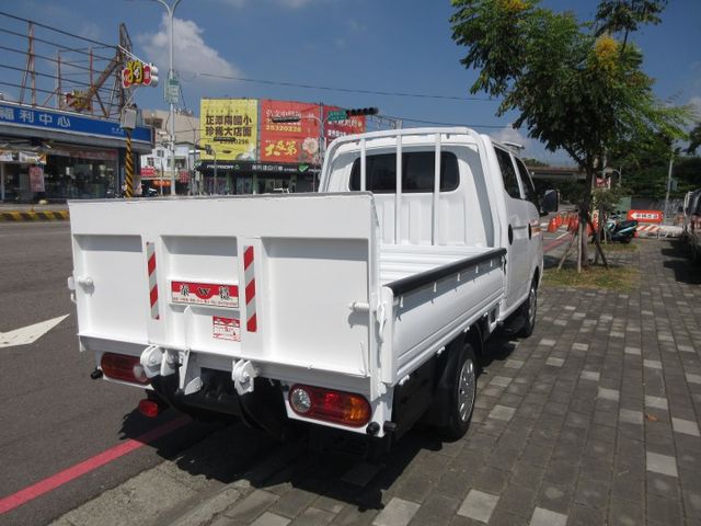 2023年波特 雙箱 自排 一手車 僅跑5千多公里 可全貸 歡迎賞車!!  第2張相片