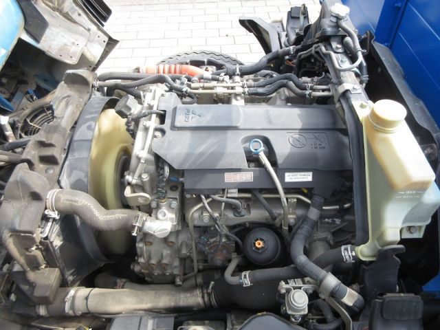 2019年堅達手排 11尺半 里程保證9萬6千多 車美好開 可全貸 歡迎賞車!!  第7張相片