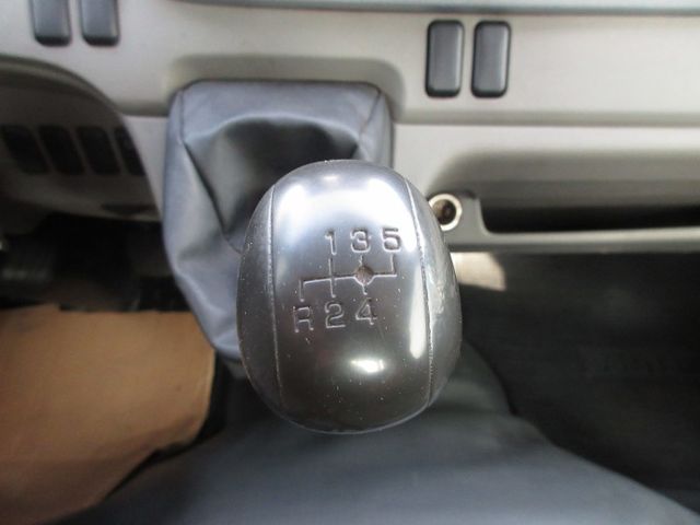 2019年堅達手排 11尺半 里程保證9萬6千多 車美好開 可全貸 歡迎賞車!!  第10張相片