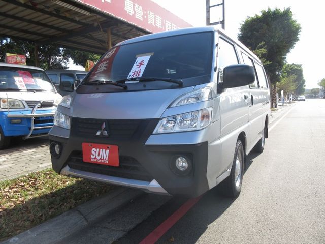 2022年得利卡 手排 8人座 車美好開 可全貸 歡迎賞車!!  第1張相片