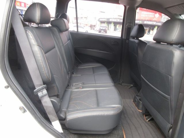 2022年11月 勁歌 自排 定速 可貸款 好開有力 歡迎賞車!!  第7張相片