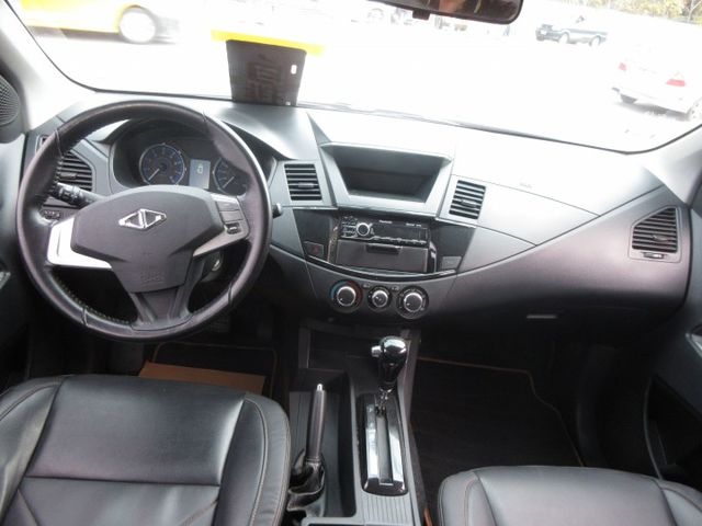 2022年11月 勁歌 自排 定速 可貸款 好開有力 歡迎賞車!!  第9張相片