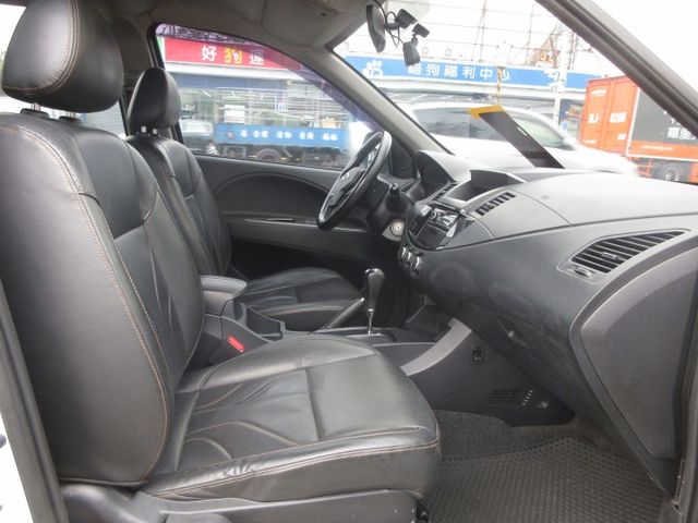 2020年勁歌 自排 定速 可貸款 好開有力 歡迎賞車!!  第6張相片