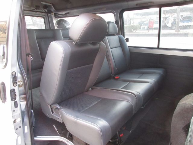 2020年11月得利卡 自排 里程僅跑7萬多公里 車美好開 可全貸 歡迎賞車!!  第7張相片