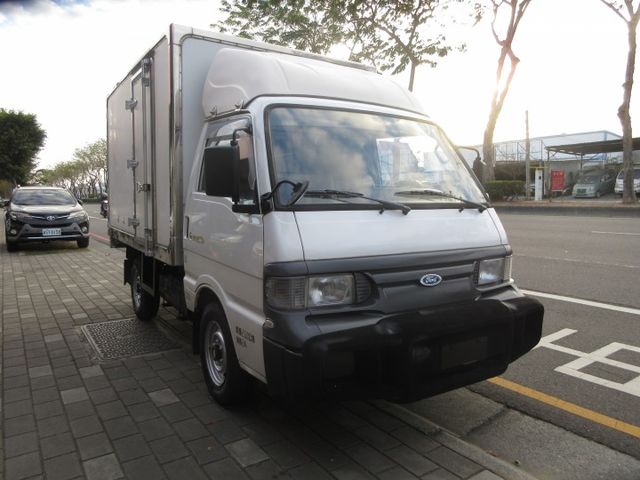 2011年載卡多 保溫箱 里程僅跑11萬多公里 車美好開 可分期 歡迎賞車!!  第3張相片