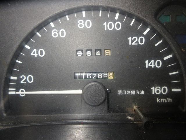 2011年載卡多 保溫箱 里程僅跑11萬多公里 車美好開 可分期 歡迎賞車!!  第9張相片