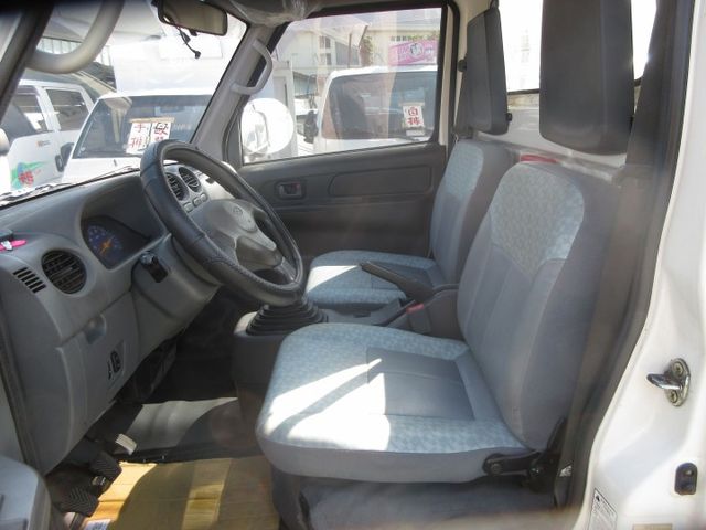 2018年菱利 里程保證5萬多公里 車美好開 可全貸 歡迎賞車!!  第5張相片