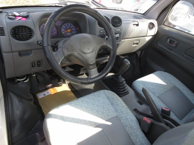 2018年菱利 里程保證5萬多公里 車美好開 可全貸 歡迎賞車!!  第9張相片