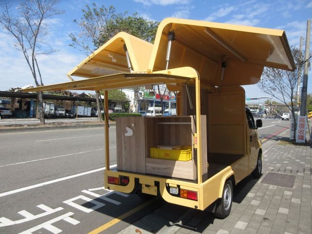 2024年7月豐田 TOWN ACE 自排歐翼 僅跑9千多公里 車美好開 可全貸 歡迎賞車  第2張相片