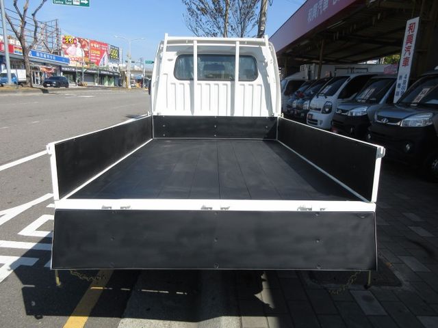 2023年菱利 自排貨車 里程保證6萬多公里 車美好開 可全貸 歡迎賞車!  第7張相片