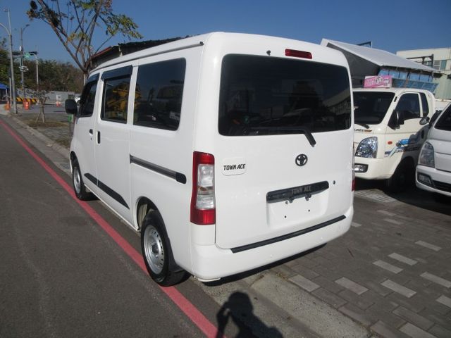 2024年 豐田 TOWN ACE 自排 車美好開 可全貸 歡迎賞車  第4張相片