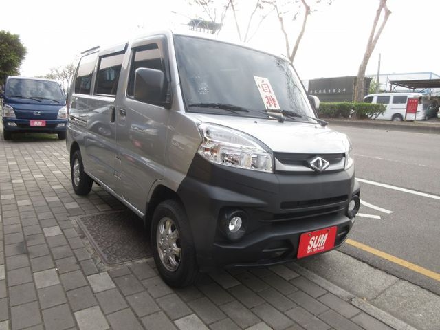 2023年菱利 自排˙客貨版 僅跑6萬多 車美好開 可全貸 歡迎賞車!!  第3張相片