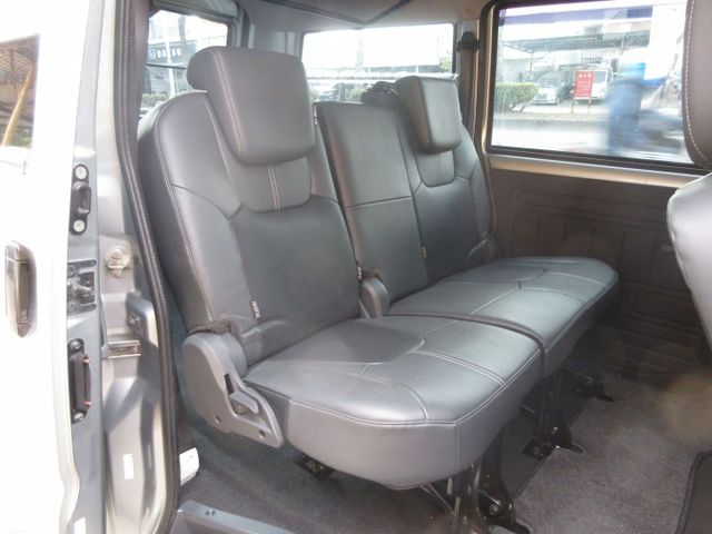 2023年菱利 自排˙客貨版 僅跑6萬多 車美好開 可全貸 歡迎賞車!!  第7張相片