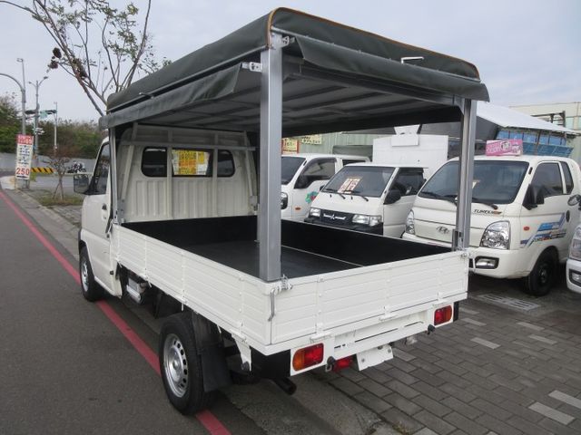 2021年菱利 自排 僅跑7萬多公里 車美好開 可全貸 歡迎賞車!!  第4張相片