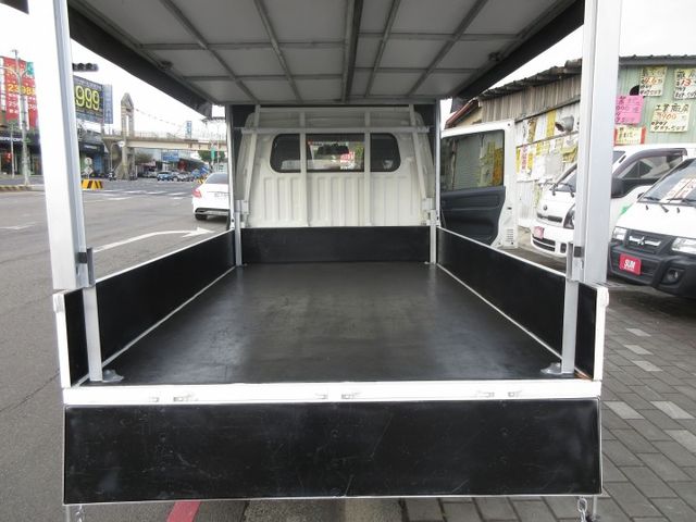 2021年菱利 自排 僅跑7萬多公里 車美好開 可全貸 歡迎賞車!!  第7張相片