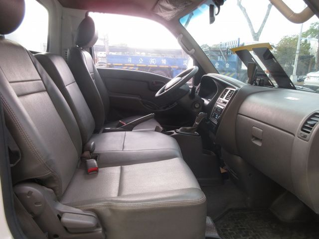 2022年 波特 自排 冷凍-5度 僅跑8萬多 車美好開 可全貸 歡迎賞車!!  第6張相片