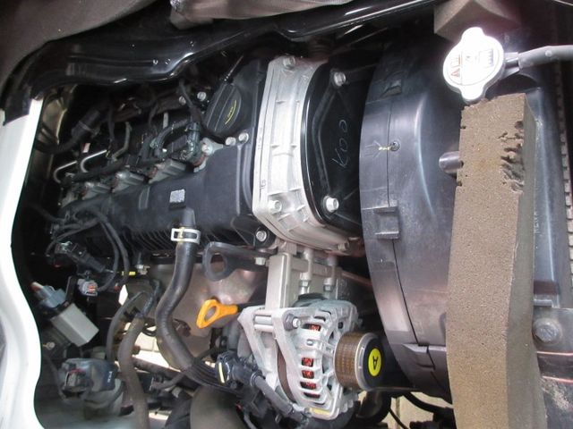 2022年 波特 自排 冷凍-5度 僅跑8萬多 車美好開 可全貸 歡迎賞車!!  第7張相片