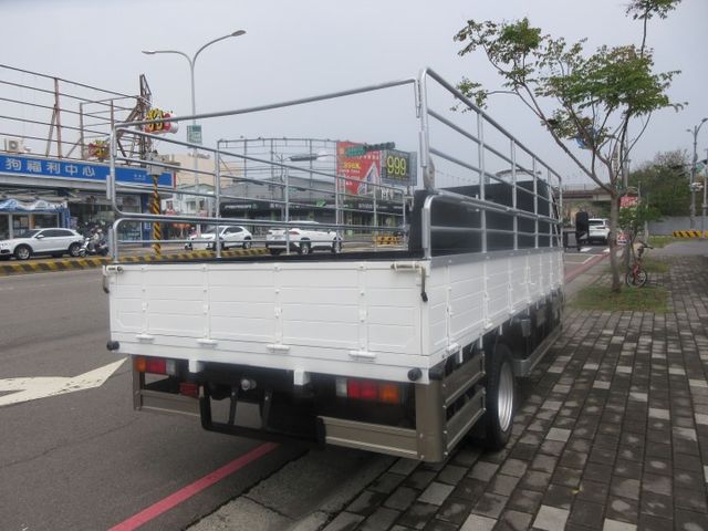 2023年 堅達14尺半 手排 里程保證1萬5千多公里 車美好開 可全貸 歡迎賞車!!  第2張相片