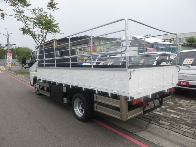 2023年 堅達14尺半 手排 里程保證1萬5千多公里 車美好開 可全貸 歡迎賞車!!  第4張相片