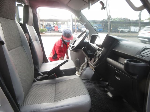 2023年豐田 TOWN ACE 手排 僅跑7萬多 車美好開 可全貸 歡迎賞車  第6張相片