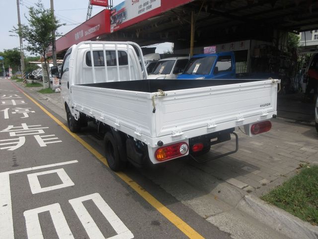 2024年 波特 自排 僅跑7萬多 車美好開 可全貸 歡迎賞車!!  第4張相片