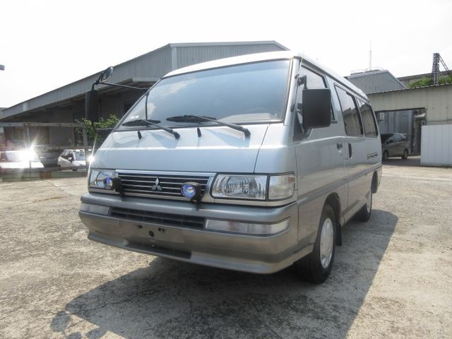 2010年得利卡 客貨版 里程保證8萬多 一手車 車美好開 可全貸 歡迎賞車  第1張相片