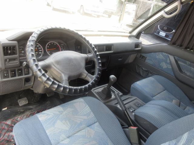 2010年得利卡 客貨版 里程保證8萬多 一手車 車美好開 可全貸 歡迎賞車  第11張相片