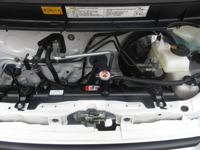 2023年豐田 TOWN ACE 頂級款 自排 里程保證4274公里 車美好開 可全貸 歡迎賞車  第11張相片