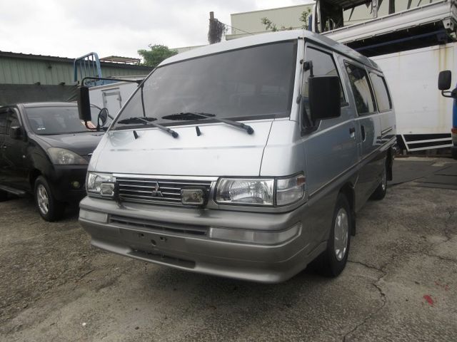 2010年得利卡 客貨版 里程保證13萬多 一手車 車美好開 可全貸 歡迎賞車  第1張相片