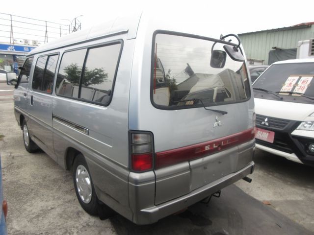 2010年得利卡 客貨版 里程保證13萬多 一手車 車美好開 可全貸 歡迎賞車  第4張相片