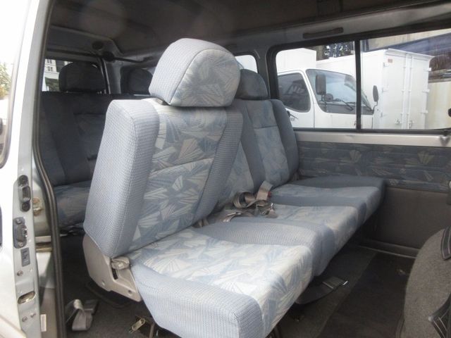 2010年得利卡 客貨版 里程保證13萬多 一手車 車美好開 可全貸 歡迎賞車  第7張相片