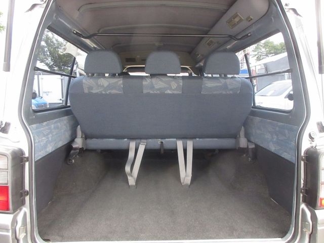 2010年得利卡 客貨版 里程保證13萬多 一手車 車美好開 可全貸 歡迎賞車  第9張相片