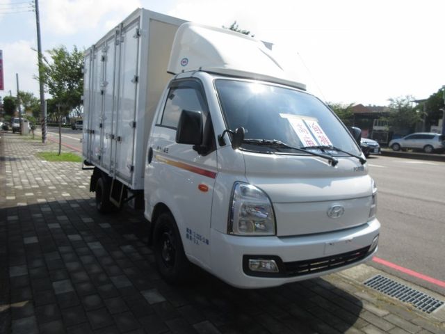 2021年波特 自排 高箱 僅跑4萬多 車美好開 可全貸 歡迎賞車!!  第3張相片