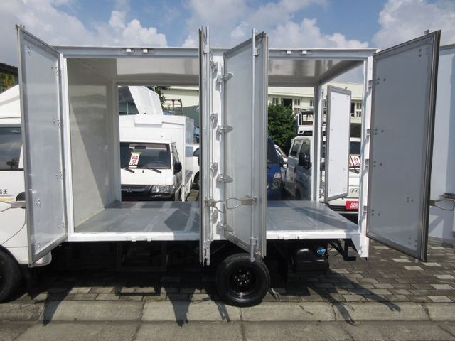 2021年波特 自排 高箱 僅跑4萬多 車美好開 可全貸 歡迎賞車!!  第9張相片