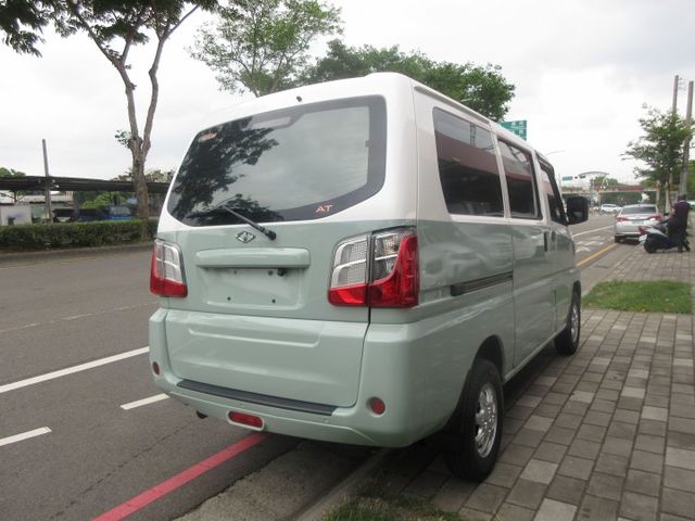 2023年菱利 自排 五人座 里程保證跑5638公里 車美好開 可全貸 歡迎賞車!!  第2張相片