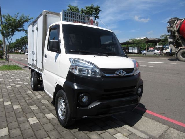 2020年菱利自排 冷凍車 僅跑5萬4千多 車美好開 可全貸 歡迎賞車!!  第3張相片