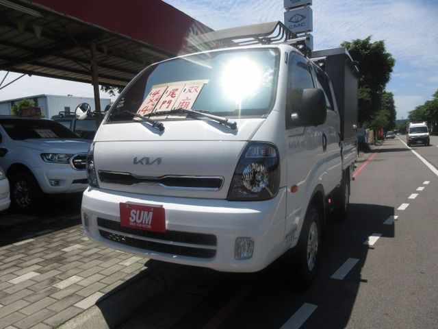 2022年卡旺雙箱 4x4 里程保證跑25216公里 車美好開 可全貸 歡迎賞車!!  第1張相片