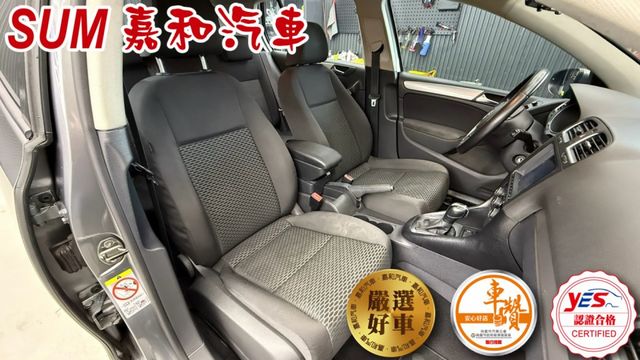 SUM嘉和汽車GOLF 音響主機/電動窗/後視鏡方向指示燈/電動後視鏡/倒車雷達  第5張相片